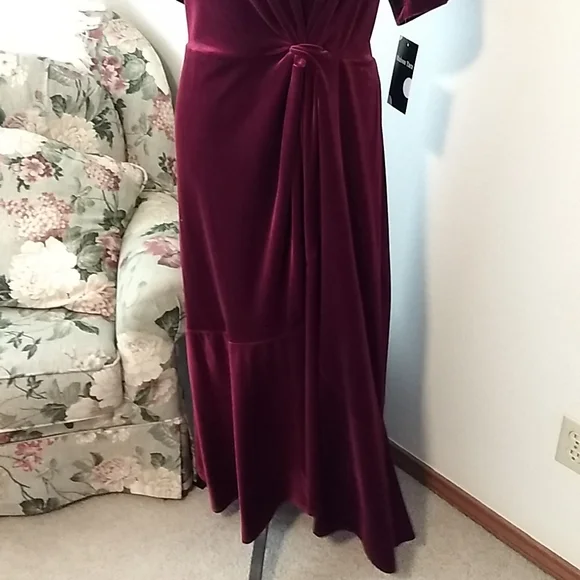 20W LEFT❤️HP 10/4❤️ Maison Tara Timeless Beauty - Picture 4 of 5